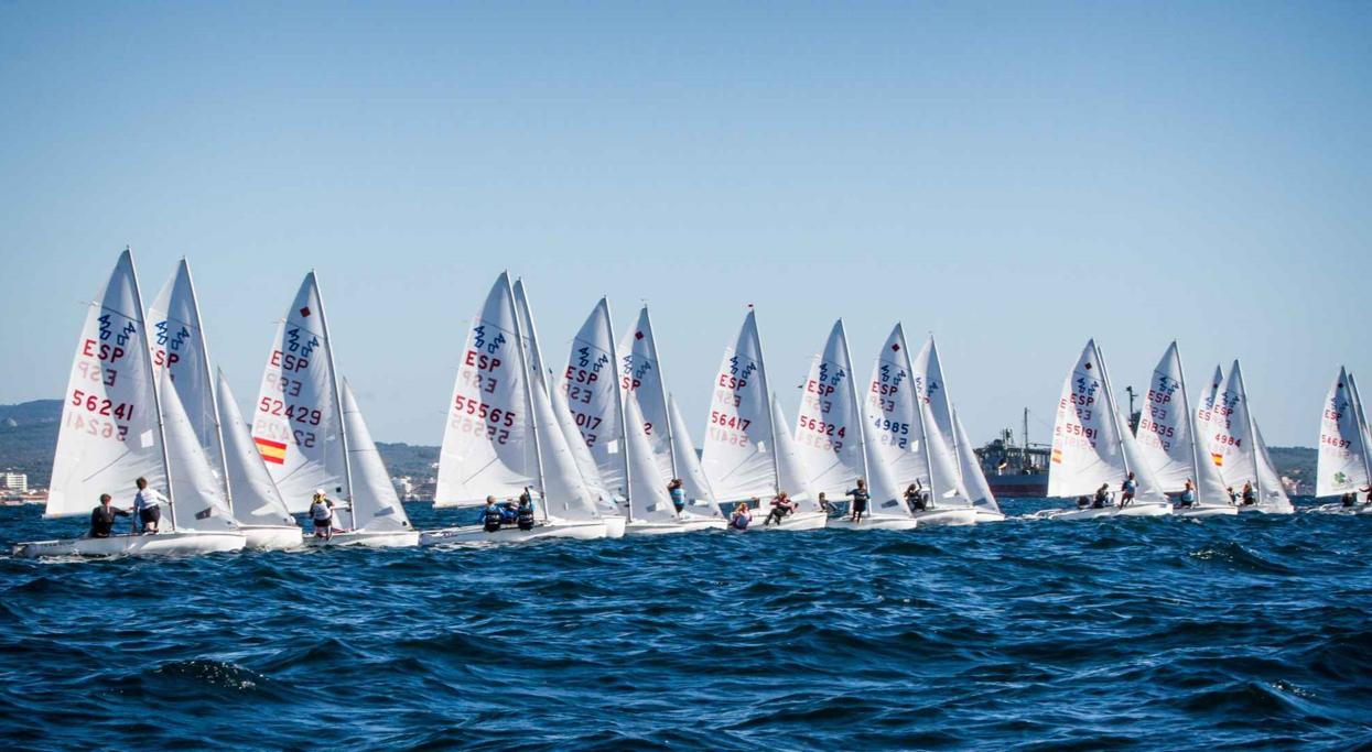 200 velas en la Regata Audax Marina del Náutico de Palma