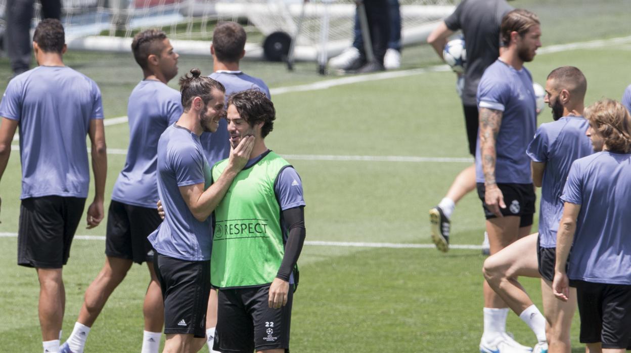 Isco, Benzema y Bale, listos para jugar