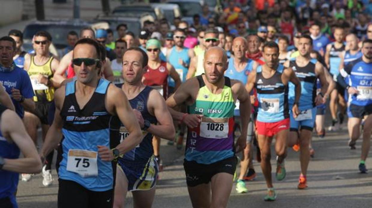 La Media Maratón Bahía de Cádiz celebrará su XXXIII edición.