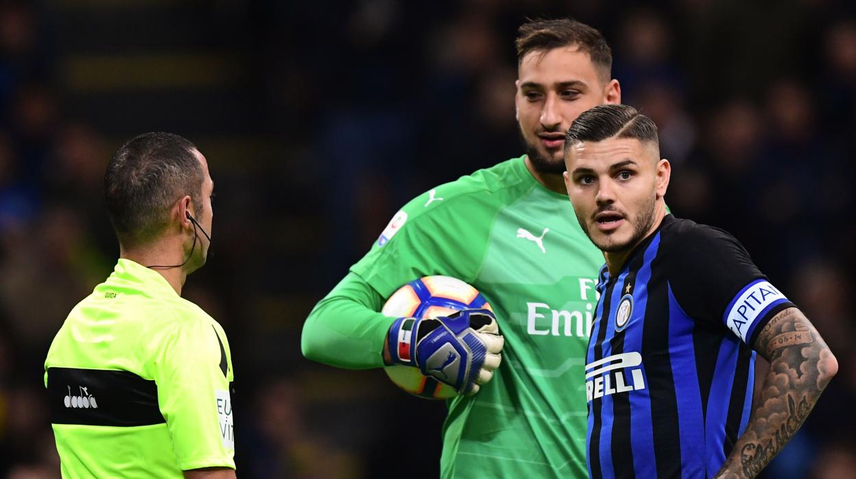 Icardi durante el partido que enfrentó al Inter ante el Milan