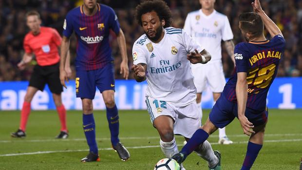 El Real Madrid gana al Barcelona el «clásico de las camisetas»