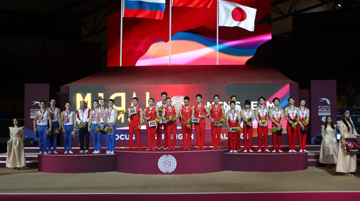 China, oro por equipos en el Mundial de gimnasia artística celebrado en Doha