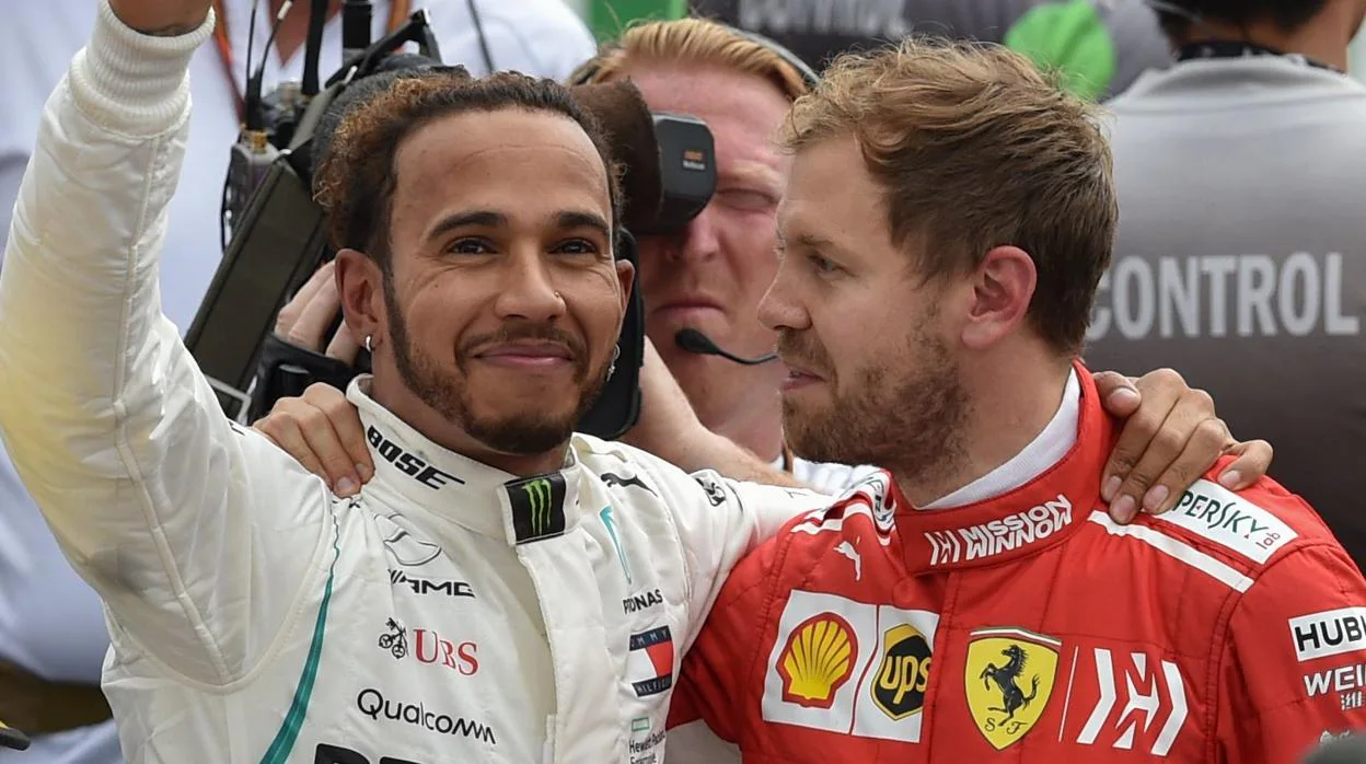 Vettel, abrazado a Hamilton