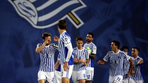 La Real cambia su himno para «hacerlo inclusivo con las mujeres»