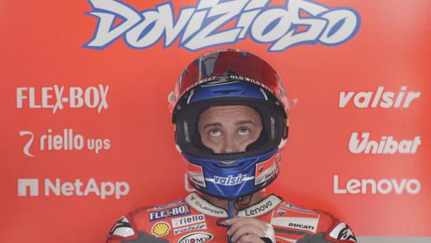 Lorenzo estalla y acusa de mal compañero a Dovizioso