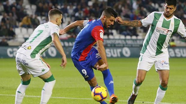 El Córdoba logra un triunfo vital ante el Extremadura