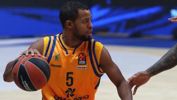 Gran Canaria no sentencia un partido que tenía ganado y agrava su crisis