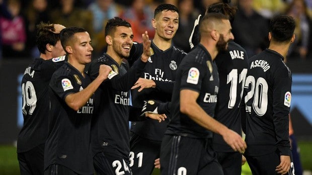 Benzema devuelve al Madrid a la Liga
