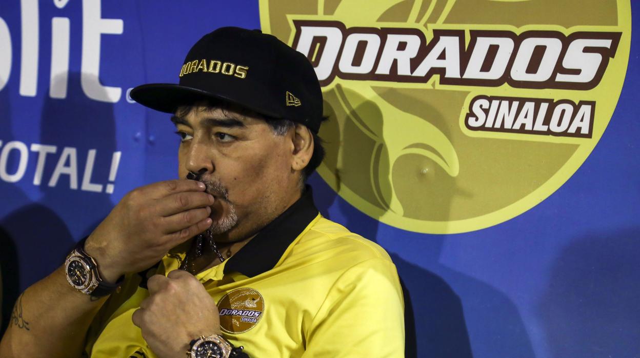 Maradona ataca sin piedad a la Conmebol por la decisión