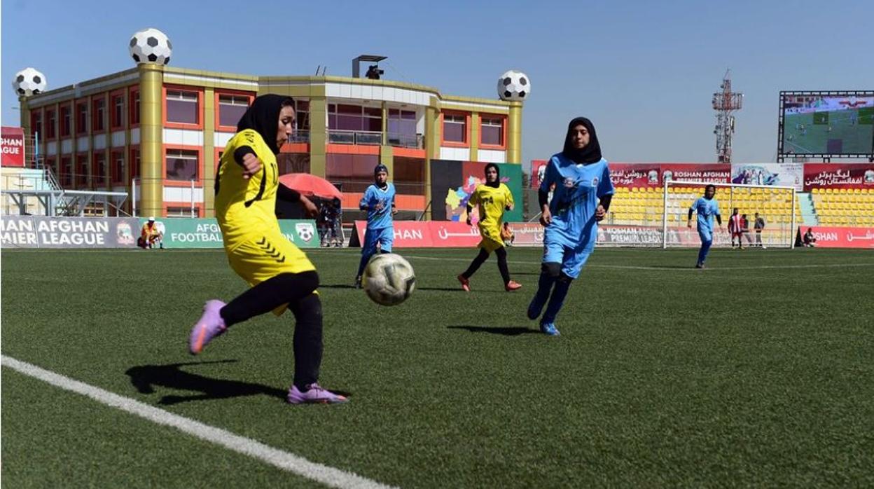 Escándalo de abusos sexuales en el fútbol femenino afgano