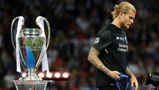 El declive de Karius: de la final de Kiev a hundirse en Turquía