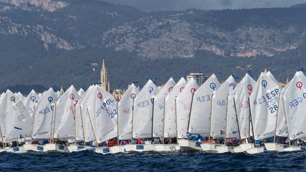 El maltés Schultheis impone su ley en la primera jornada del 68 Trofeo Ciutat de Palma