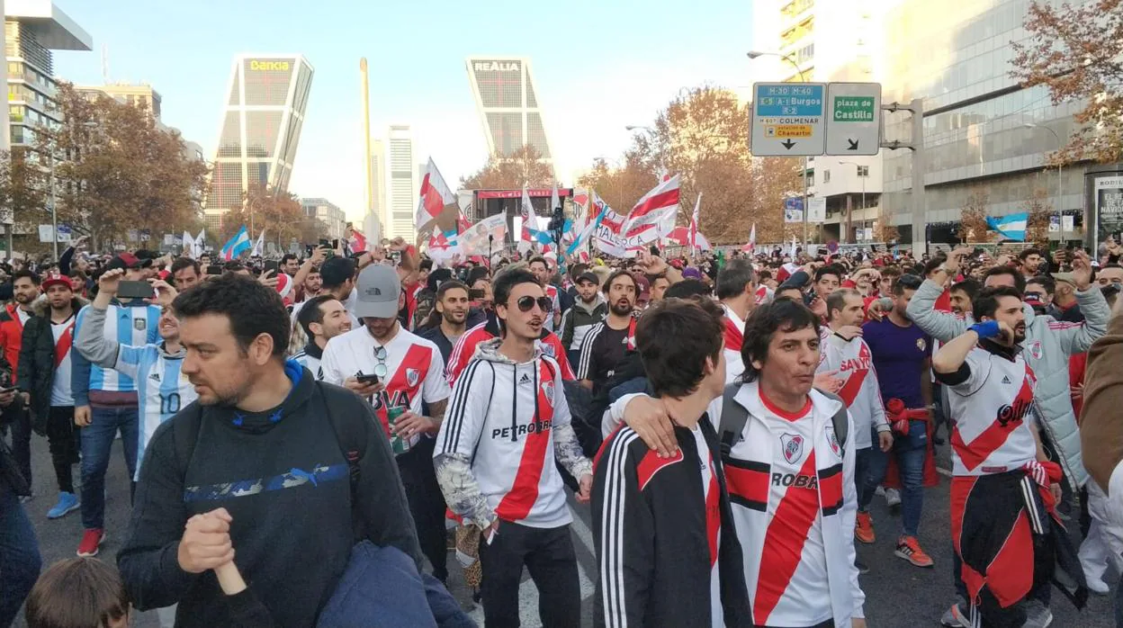Aficionados de River Plate en la Castellana