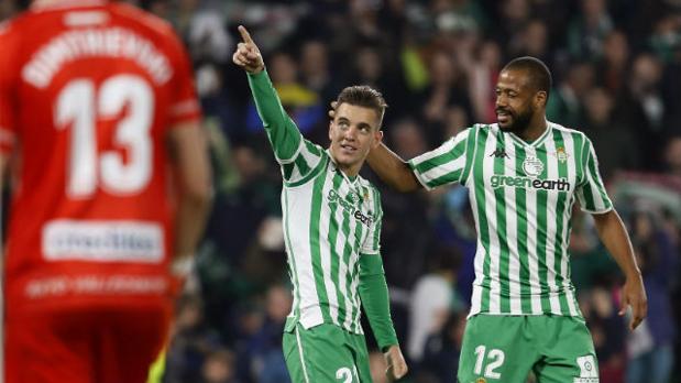 Betis-Rayo (2-0): Superioridad, VAR y segunda victoria seguida