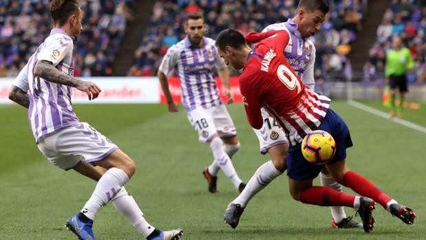 Griezmann rescata al Atlético en Valladolid