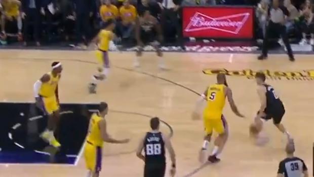 Así apuntilló Bogdanovic a unos Lakers sin LeBron