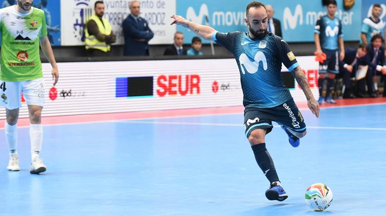 Ricradinho, en un choque ante Palma Futsal esta temporada