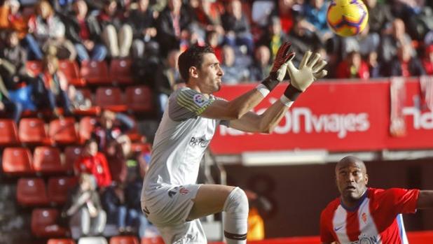 Osasuna prolonga su racha a costa de un inoperante Sporting