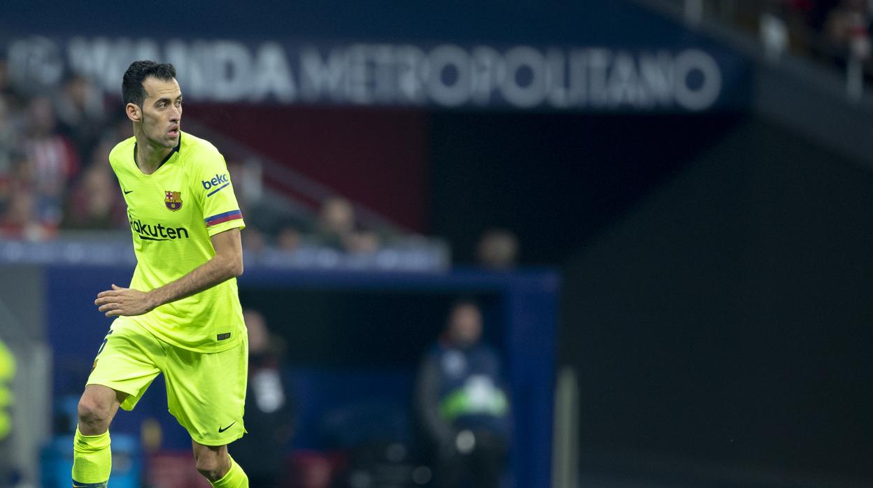 Sergio Busquets durante el partido ante el Atlético de Madrid