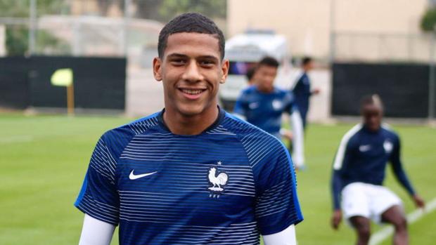 El Barcelona ficha a Todibo