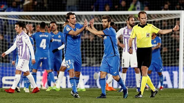 Ángel deja helado al Valladolid en el tiempo añadido