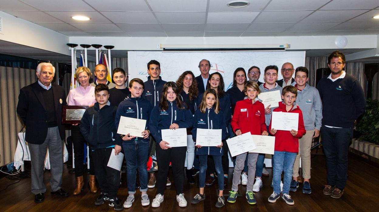 El Club de Mar Mallorca concede seis becas a deportistas para 2019