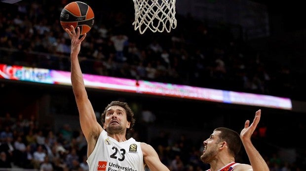 Randolph y Llull desatascan al Real Madrid