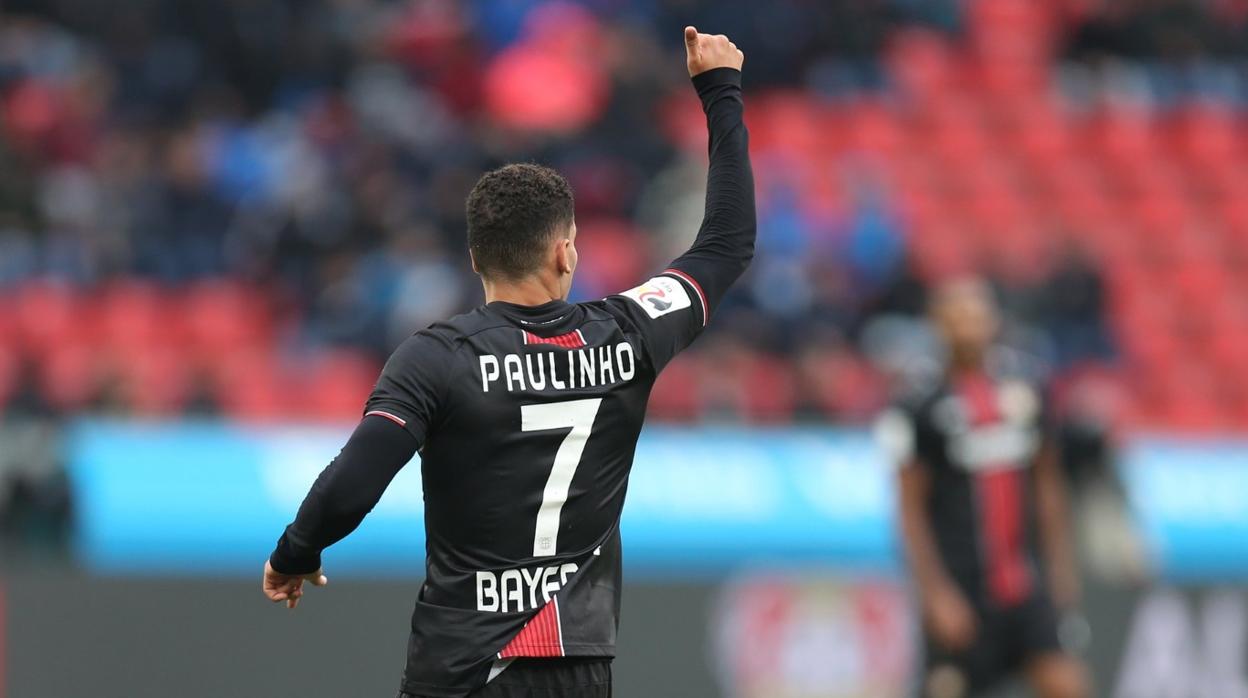 El Bayern pierde y el Dortmund aumenta la ventaja al empatar