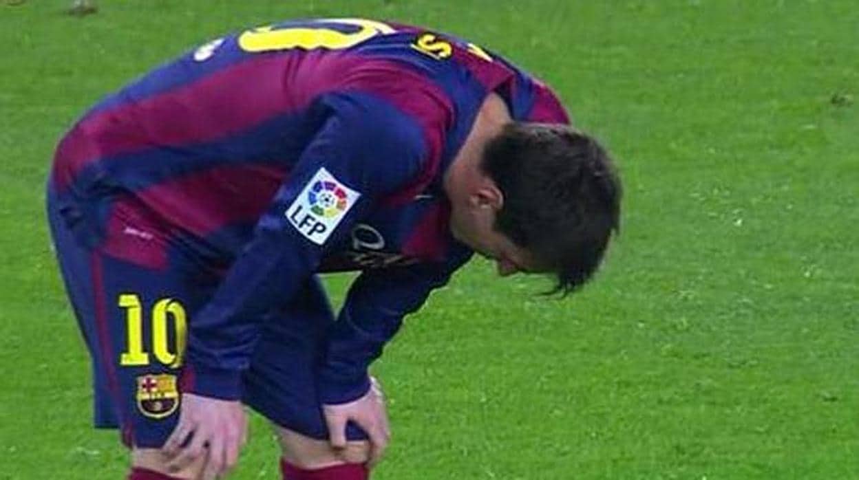 Messi vomita durante un encuentro de La Liga