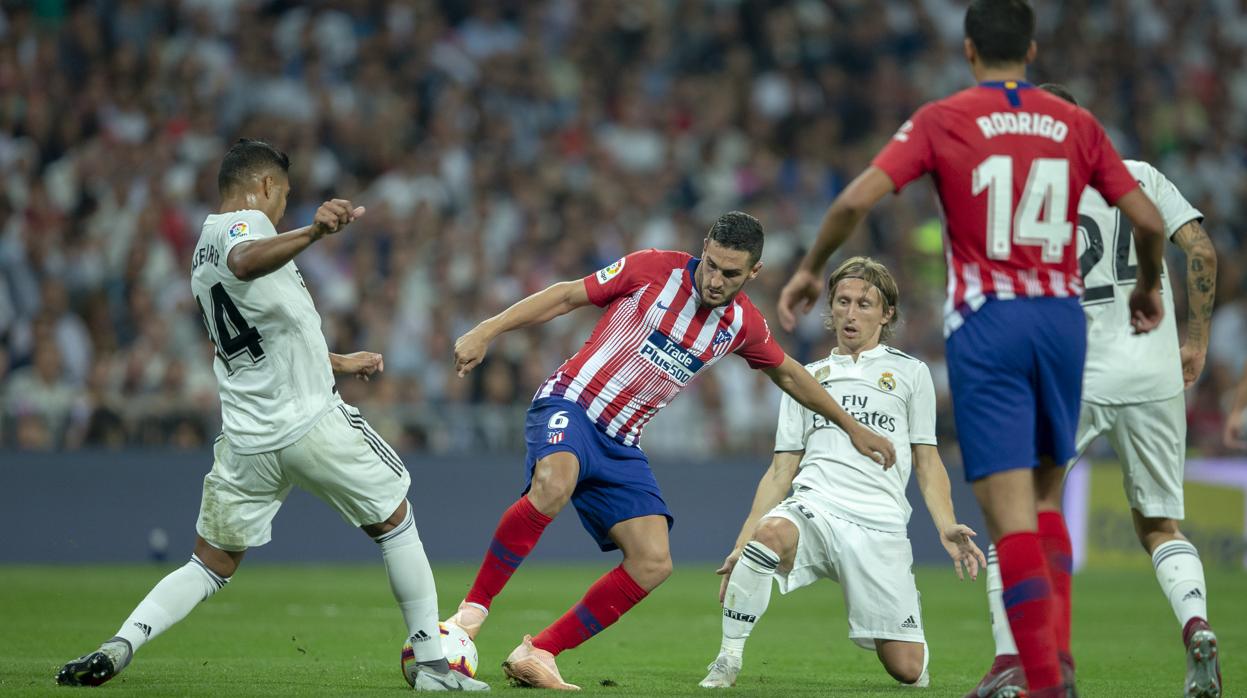 Así ven el derbi dos míticos de Atlético y Real Madrid