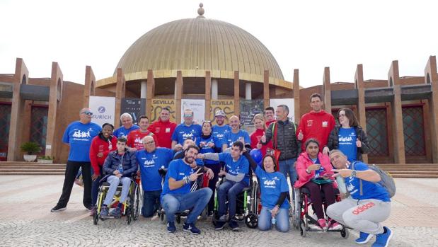 Cien corredores solidarios de City Sightseeing correrán contra la enfermedad rara ataxia telangiectasia