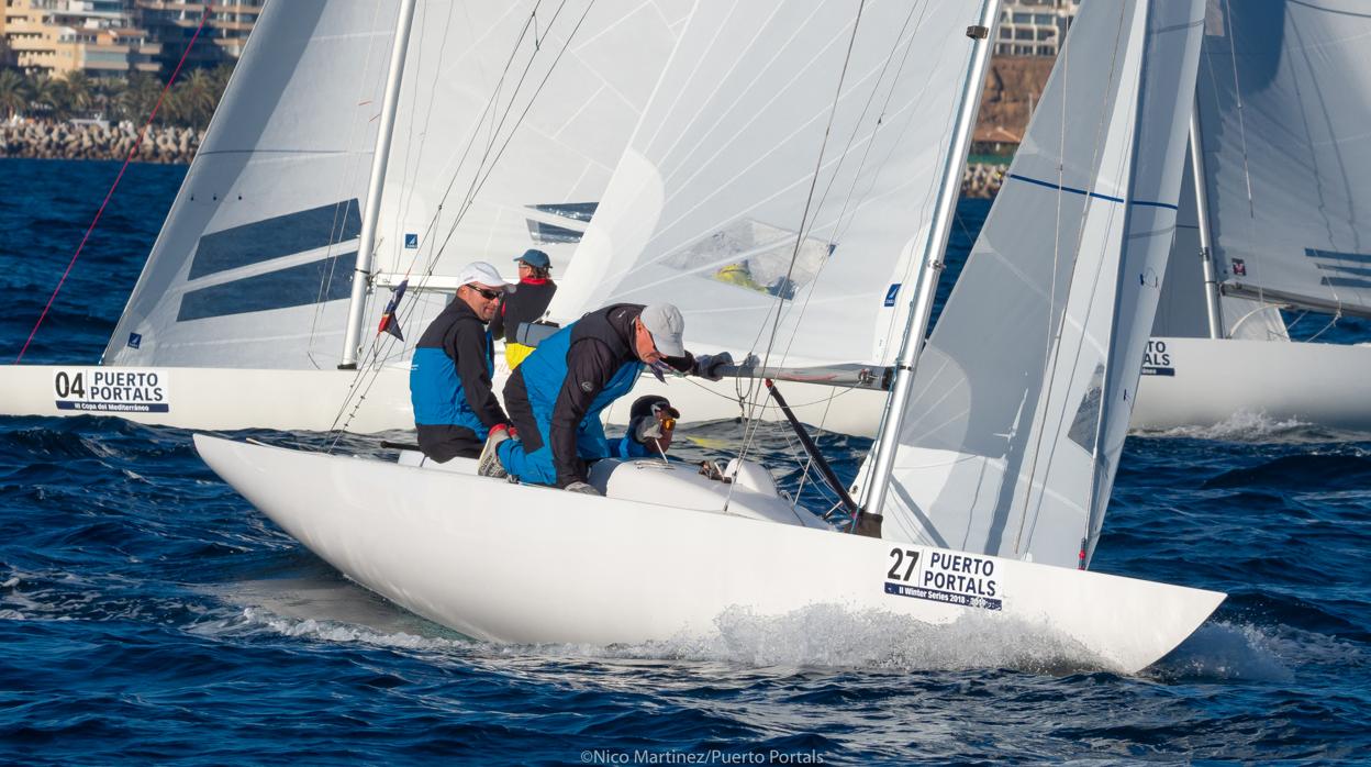 La tripulación rusa en plena regata