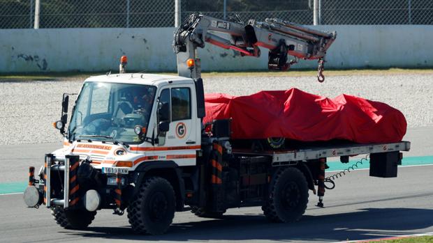 Duro accidente de Vettel en Montmeló