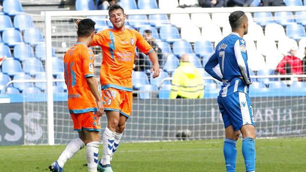 El Rayo Majadahonda atormenta aún más al Deportivo