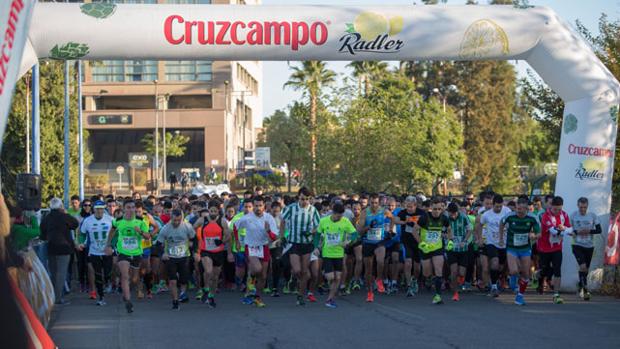 Última semana para apuntarse a la II Carrera ABC de las Aficiones y optar a entradas del Betis y el Sevilla