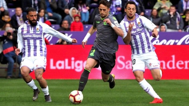 El Real Valladolid cede un empate ante la Real