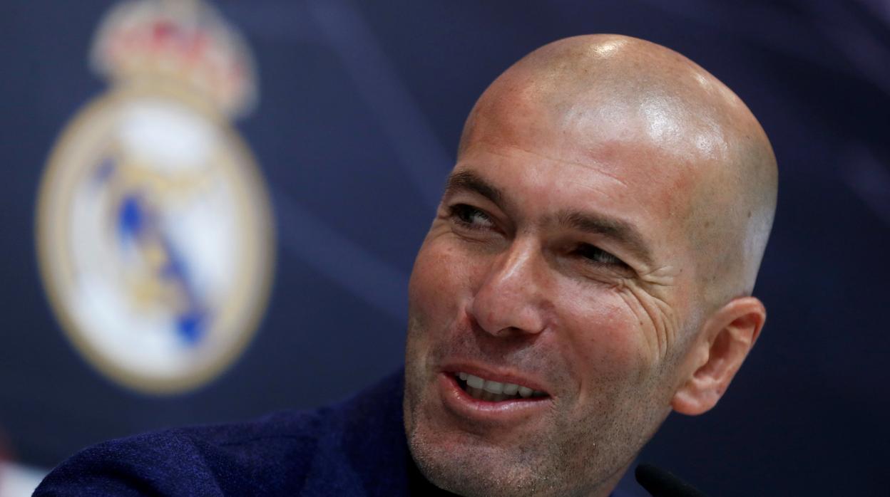 Zidane, vuelve el encantador de serpientes