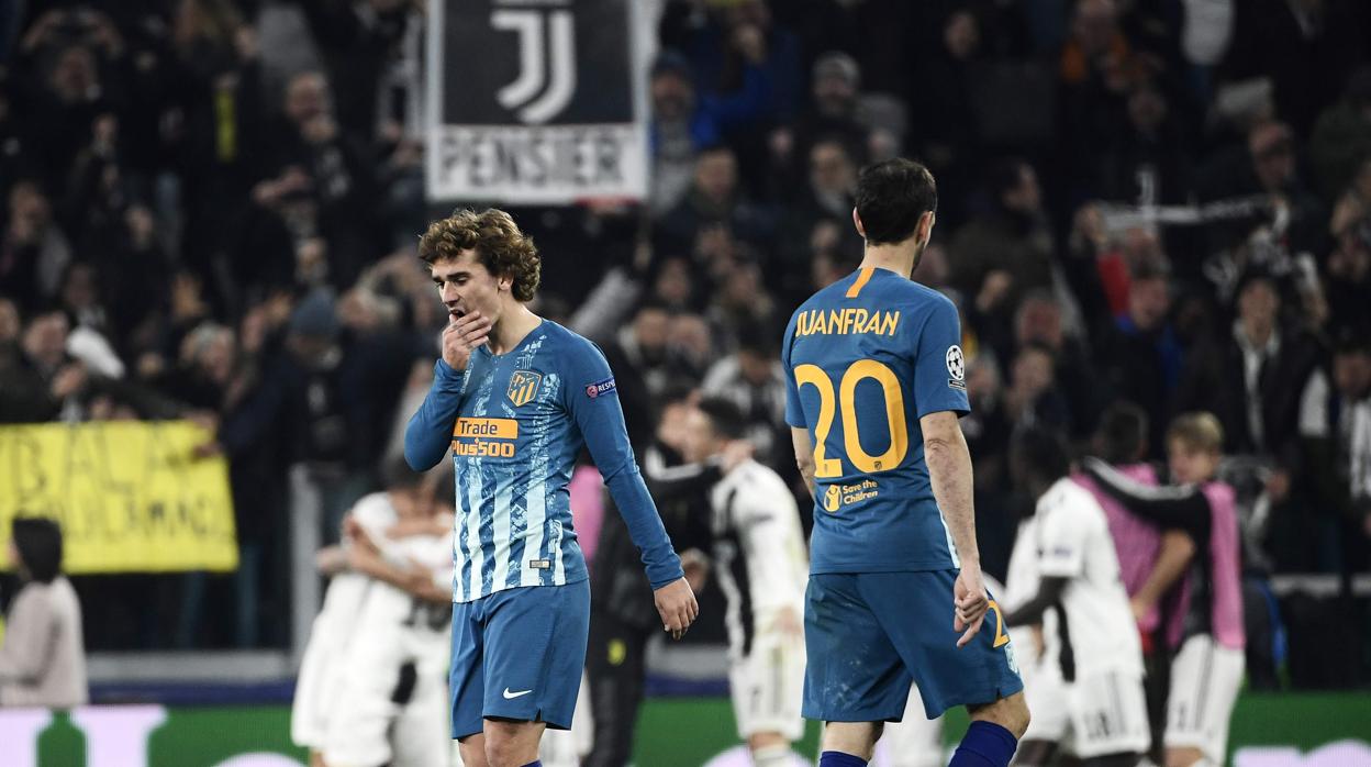 Griezmann y Juanfran, desolados tras la derrota