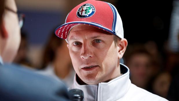 Kimi Raikkonen: «A menudo he pilotado mejor después de salir a pasarlo bien, beber y esas cosas»