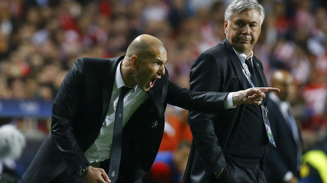 Zidane, en su etapa como segundo de Ancelotti