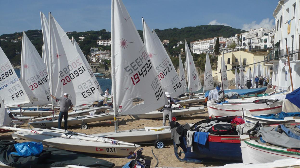 Más de 100 laseristas en la Euro Laser Masters de Calella de Palafrugell