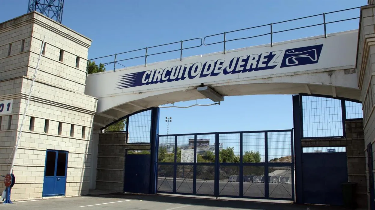 Imagen de la entrada del Circuito de Jerez.