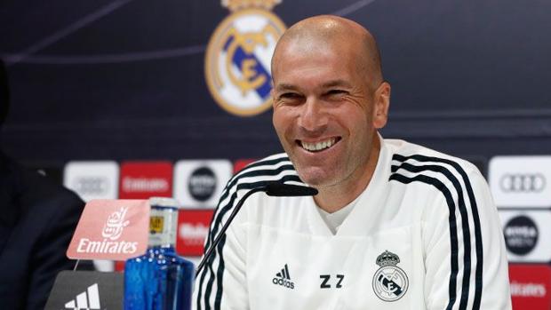 Zidane: «La próxima temporada no habrá debate en la portería»