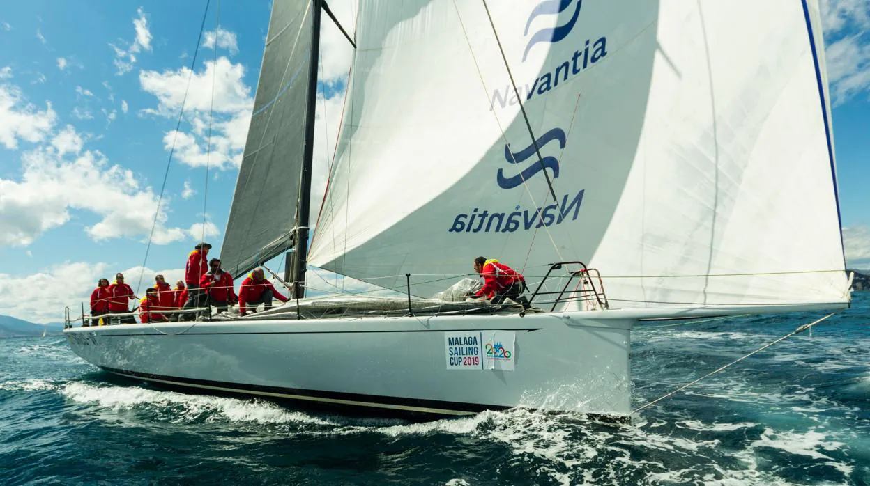 El «Sirius VI» lidera la Málaga Sailing Cup