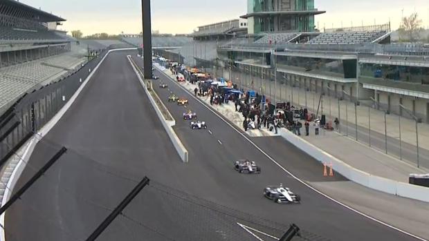 Fernando Alonso comienza de manera discreta las pruebas oficiales de la Indy 500