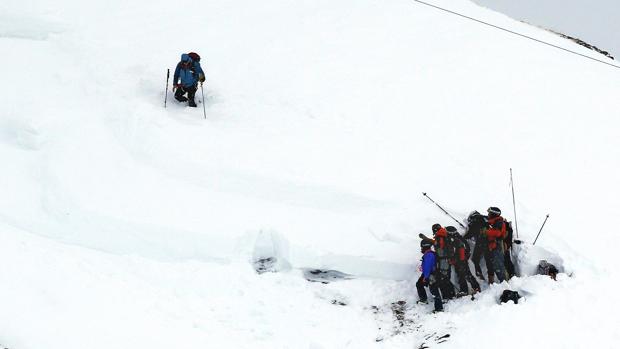 Fallecen cuatro esquiadores alemanes por un alud de nieve en el mayor glaciar de los Alpes