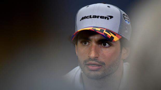 Carlos Sainz cita como ejemplo al Liverpool en Barcelona