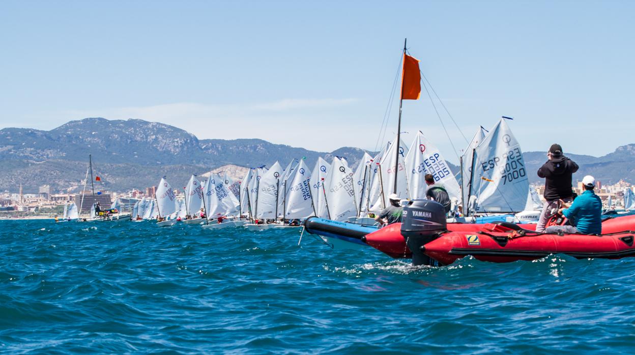 Arranca la XI edición de la Semana de la Vela en Cala Gamba