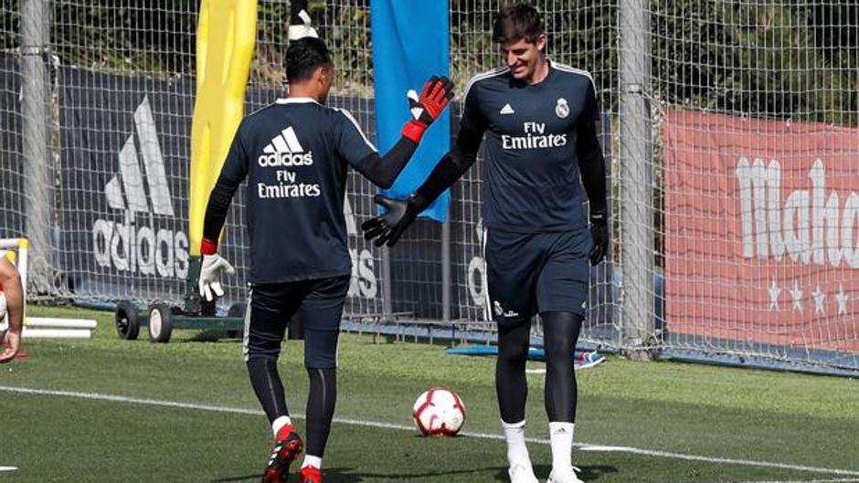 ¿Por qué Zidane se queda con Courtois y no con Keylor?