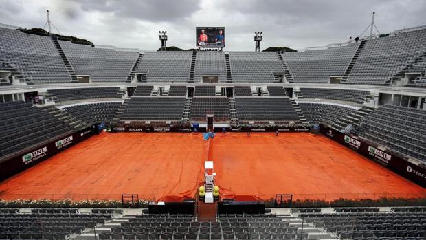 La lluvia monta el caos en el Masters de Roma